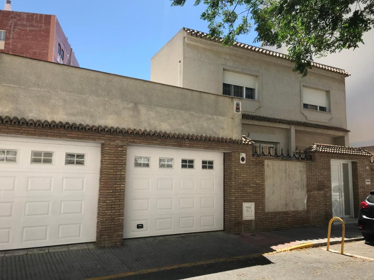 Bahia Blanca Sm Villa Cádiz Exterior photo
